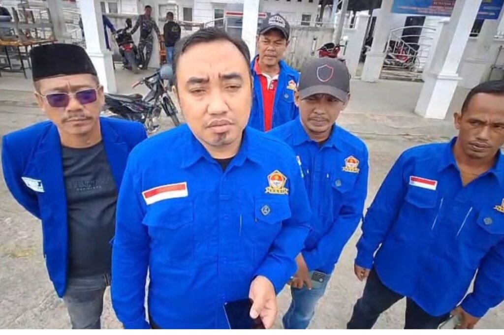 Ketua DPC HNSI Batubara Nanda Athasi Himbau Nelayan Soal Cuaca Buruk Perairan Batubara